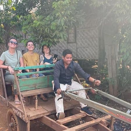 Somphone Homestay Breakfast And Dinner Included Muang Thateng Exterior photo